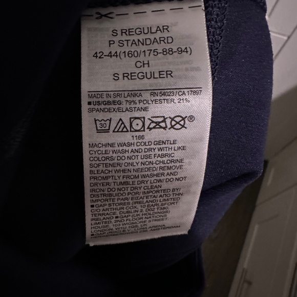 Gap Fit | High Rise Power 7/8 Leggings Navy | Women’s Size Small - Picture 2 of 9